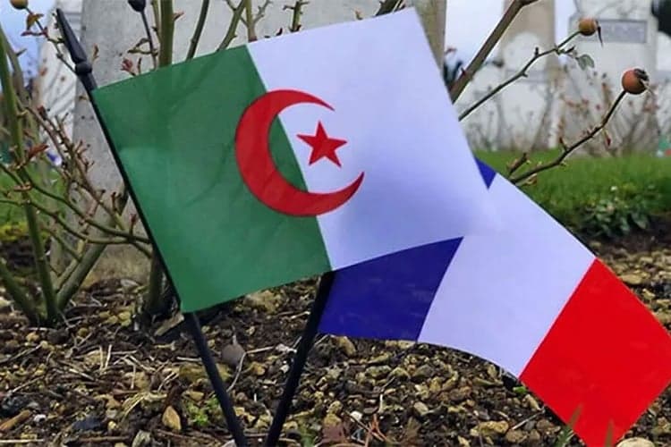 فرنسا ترتعب من قانون تجريم الاستعمار وتبحث عن مبررات